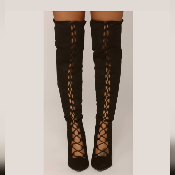 BRAND NEW LACE UP SUEDE BOOT - Picture 1 of 1